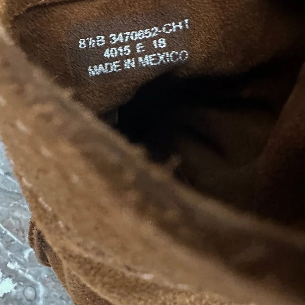 FRYE Cara Suede Short Boots - Distressed in brown Size 8.5 Barely Worn - Picture 12 of 14